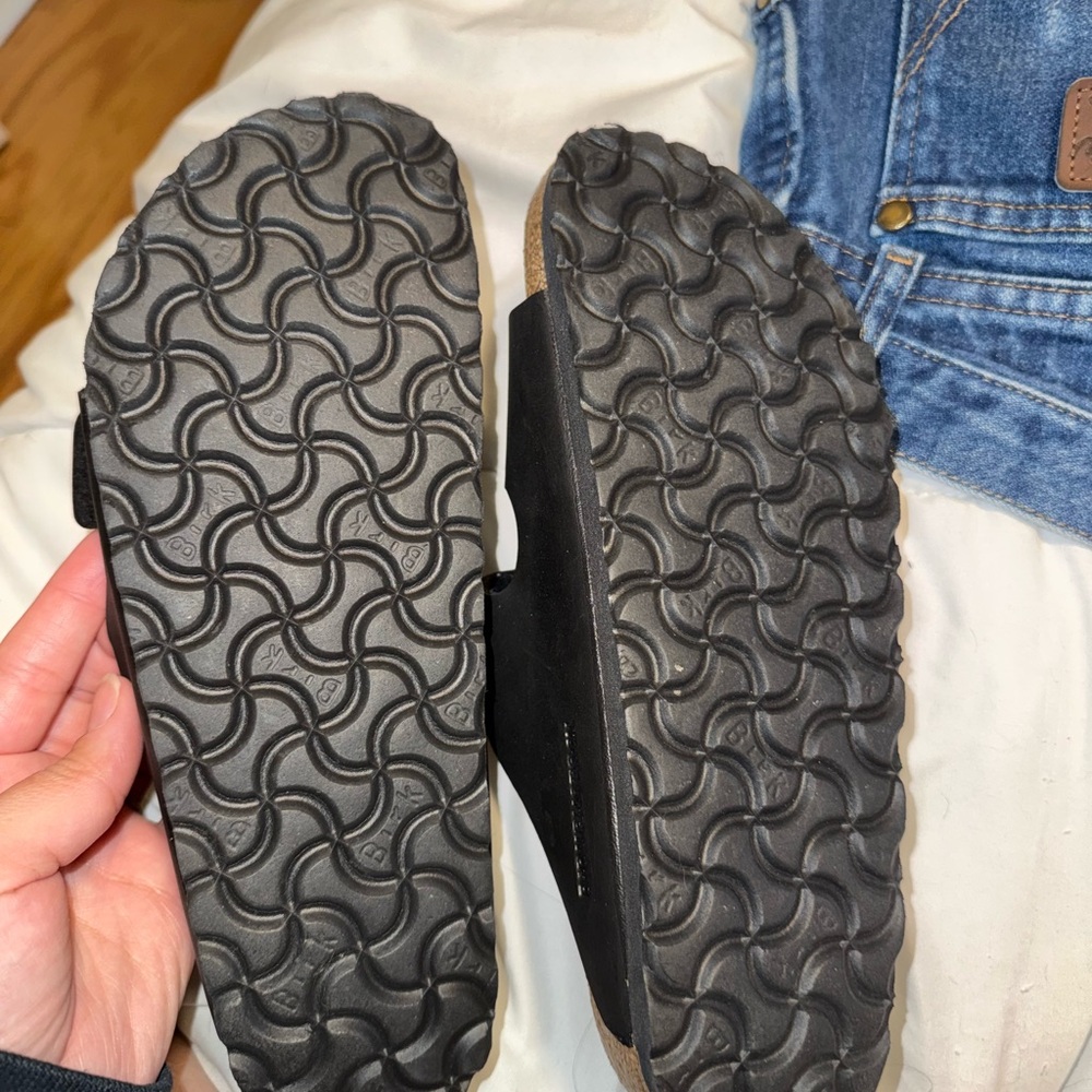 Birkenstock Arizona Black Sandals - Picture 3 of 6